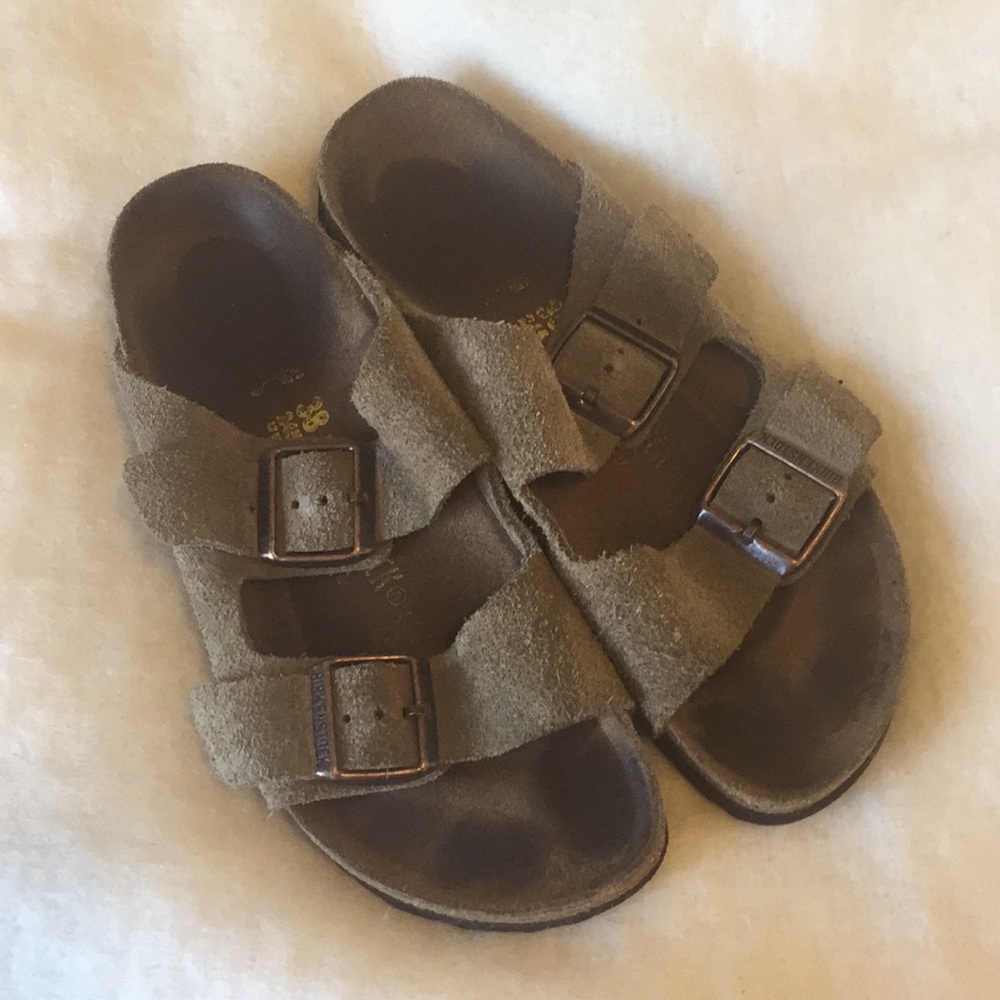38 tan suede birkenstocks